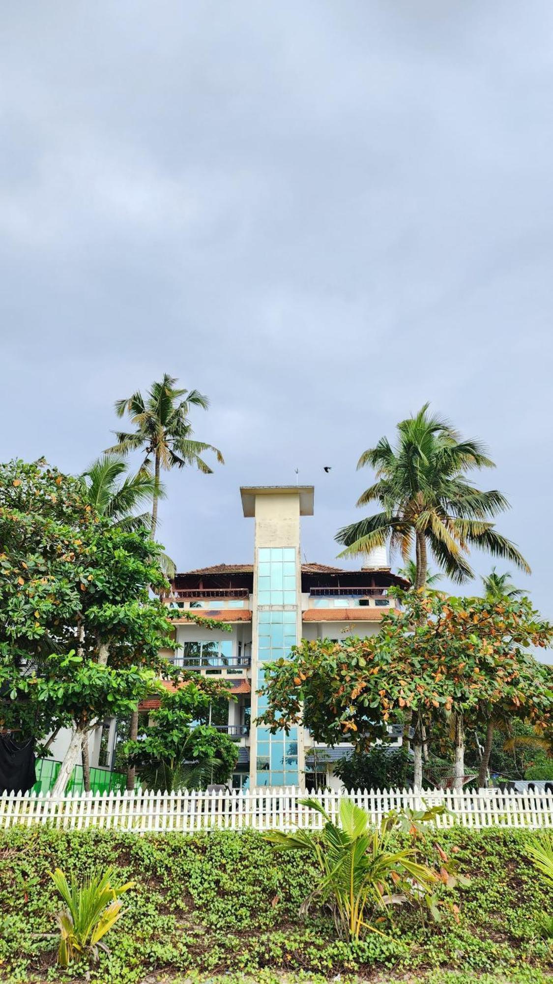 Palm Beach Resort, Alleppey Alappuzha Ngoại thất bức ảnh