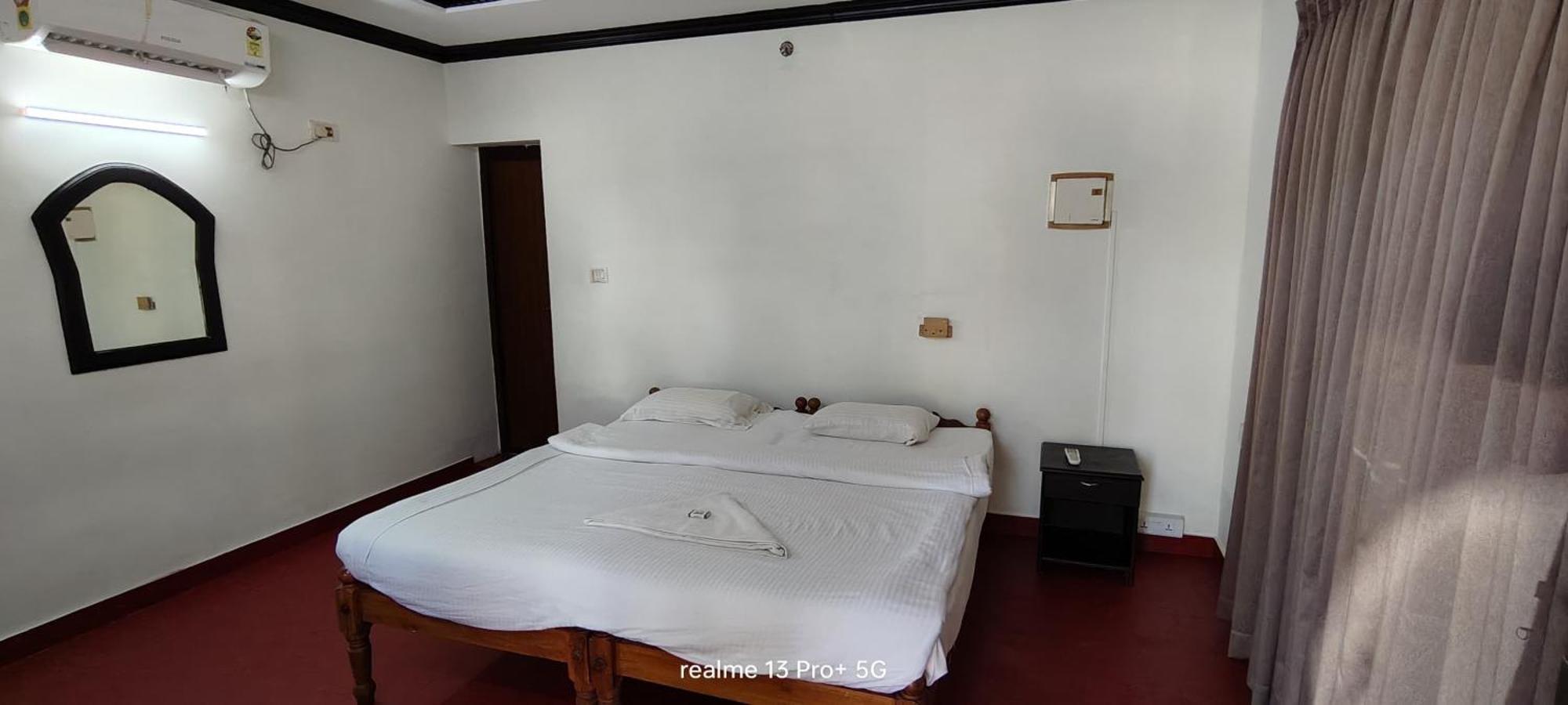 Palm Beach Resort, Alleppey Alappuzha Ngoại thất bức ảnh